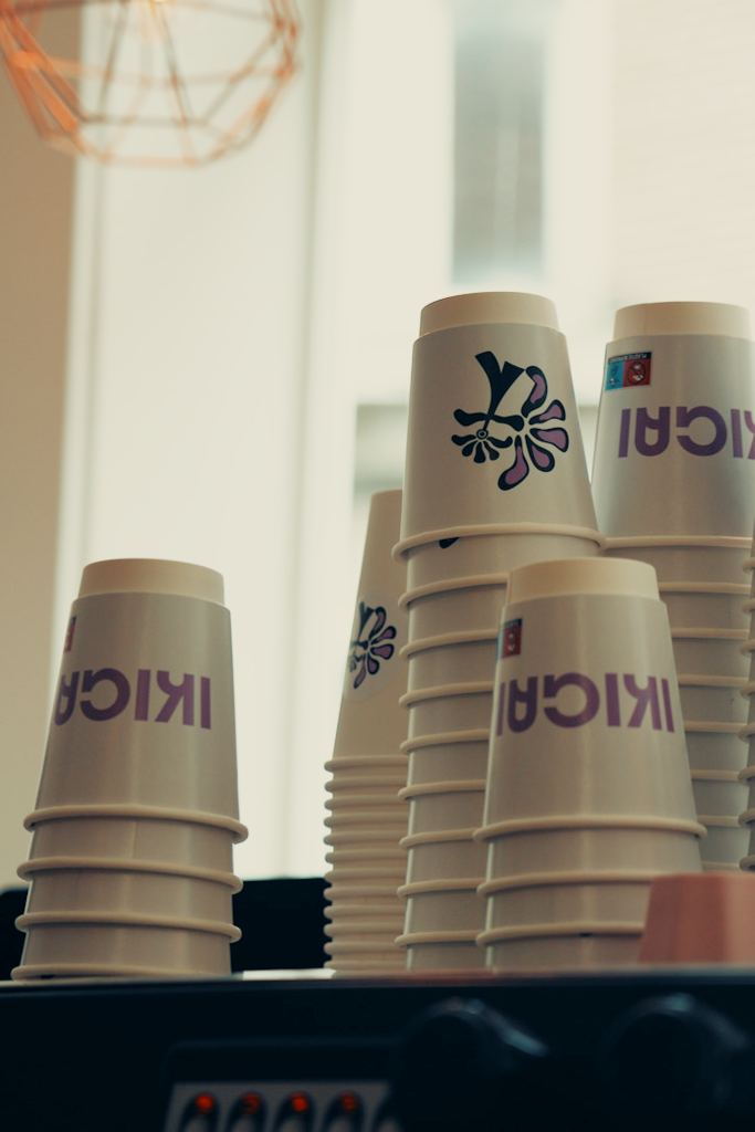 545F7D2F-9CB2-4106-A360-D9D0D1B9EEC3.00_00_46_19.Still009